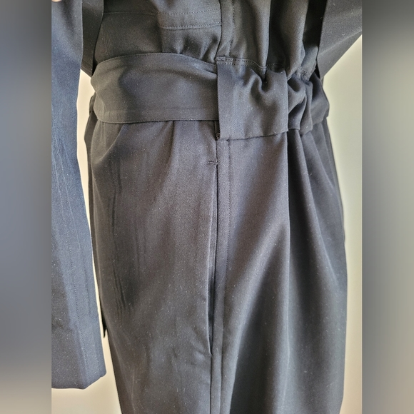 LULULEMON Lab trench, rain jacket, water resistant f coat in black SzM - Picture 10 of 12